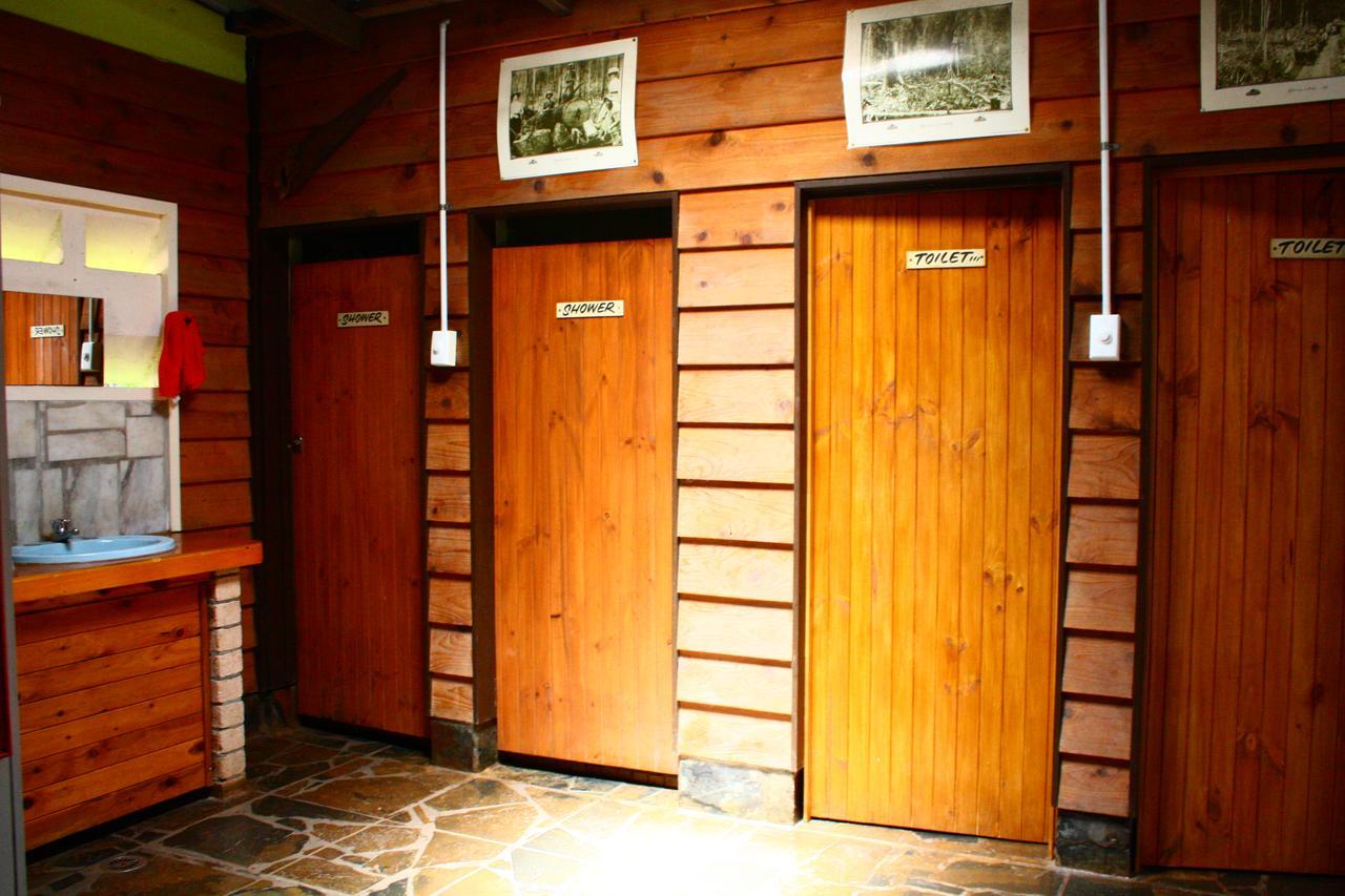 On The Wallaby Lodge Yungaburra Extérieur photo